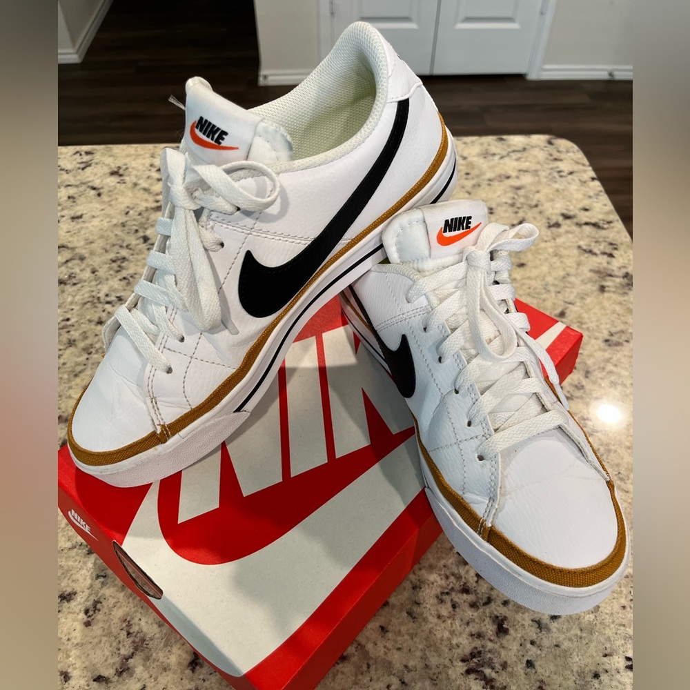 Nike
Court Legacy Next Nature Sneaker Size 8 1/2
